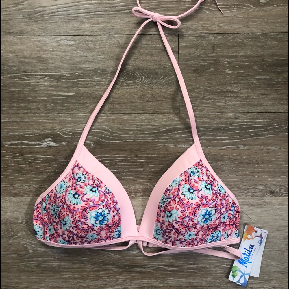 NWT pink floral bikini top!